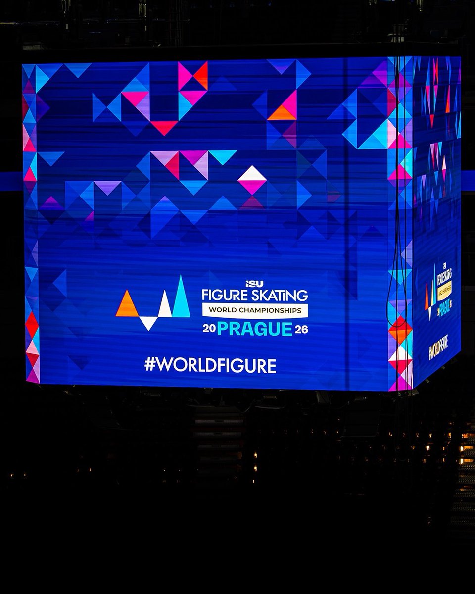 Hielo Español tweet media