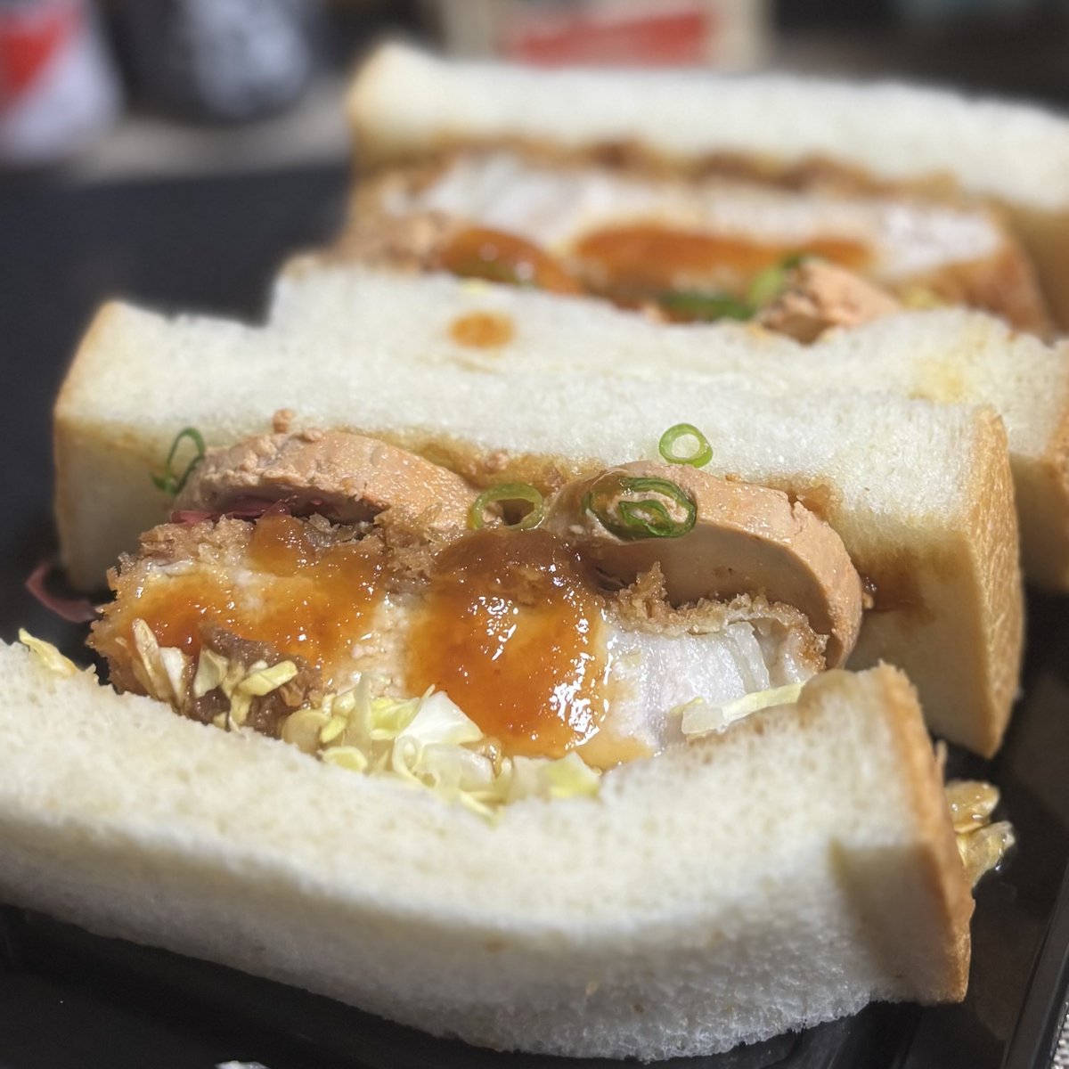 こだま tweet media