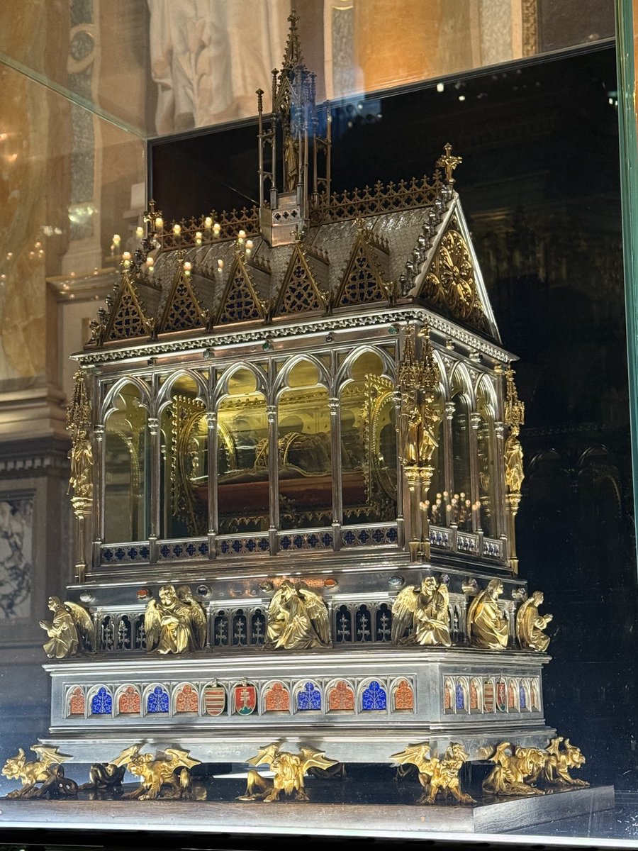 Rob Schneider 🇺🇸 tweet media