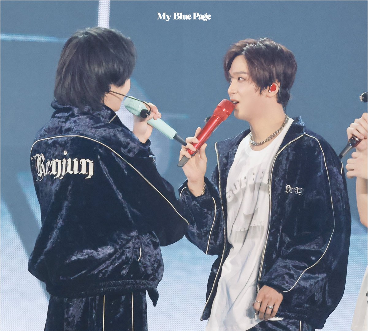 ᴍy ʙʟᴜᴇ ᴩᴀɢᴇ tweet media