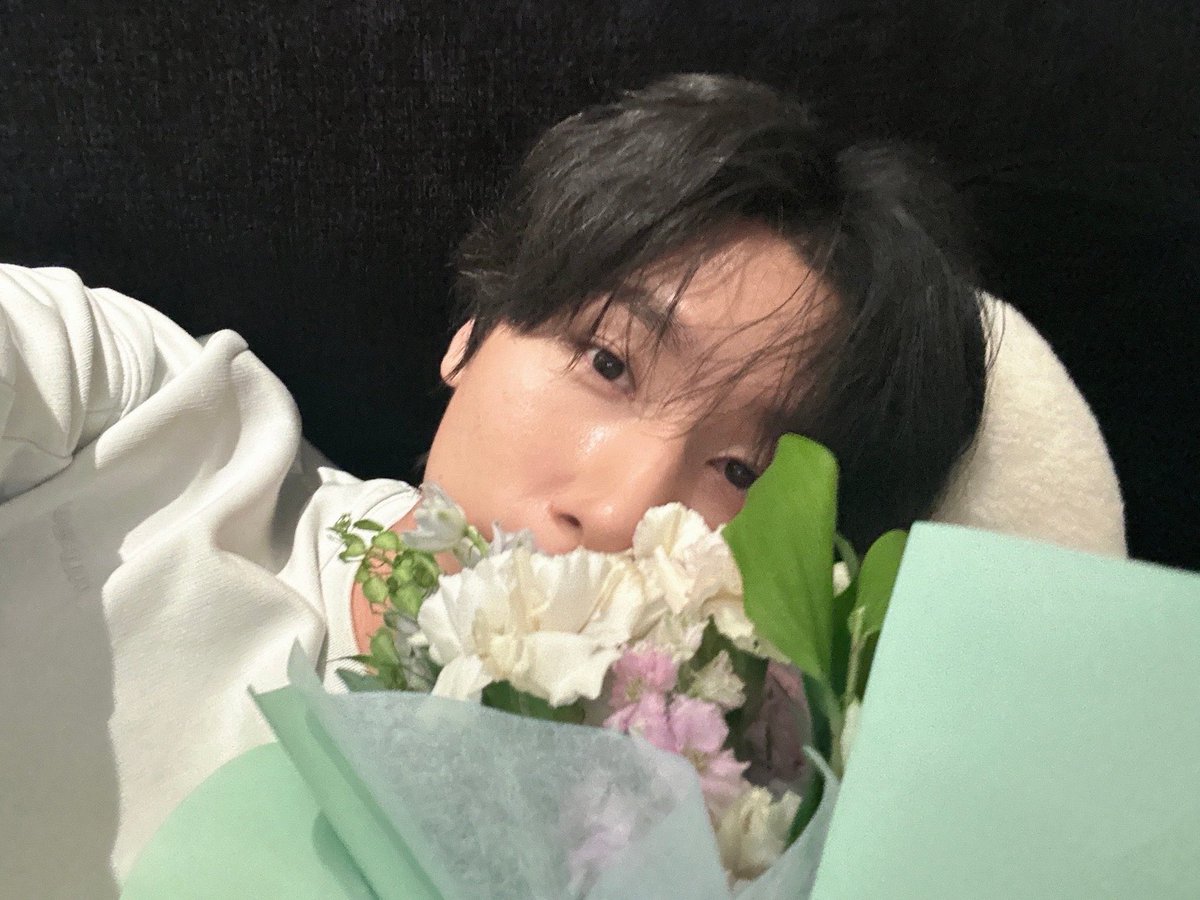 균냥 ⋈ 🐈‍⬛ tweet media