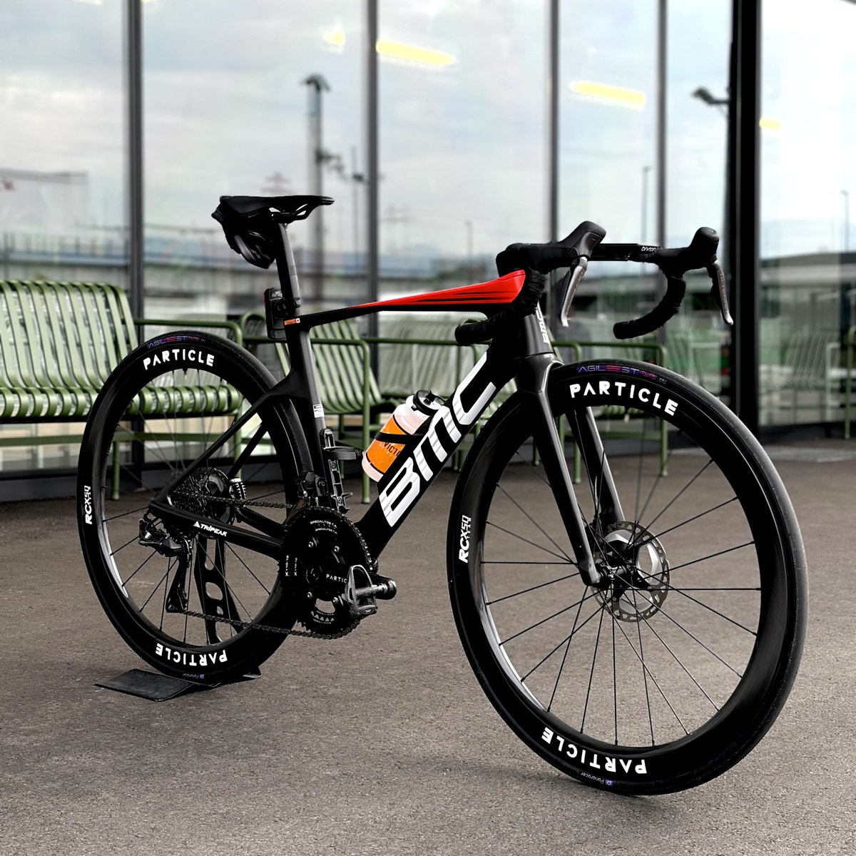 PARTICLE JAPAN tweet media