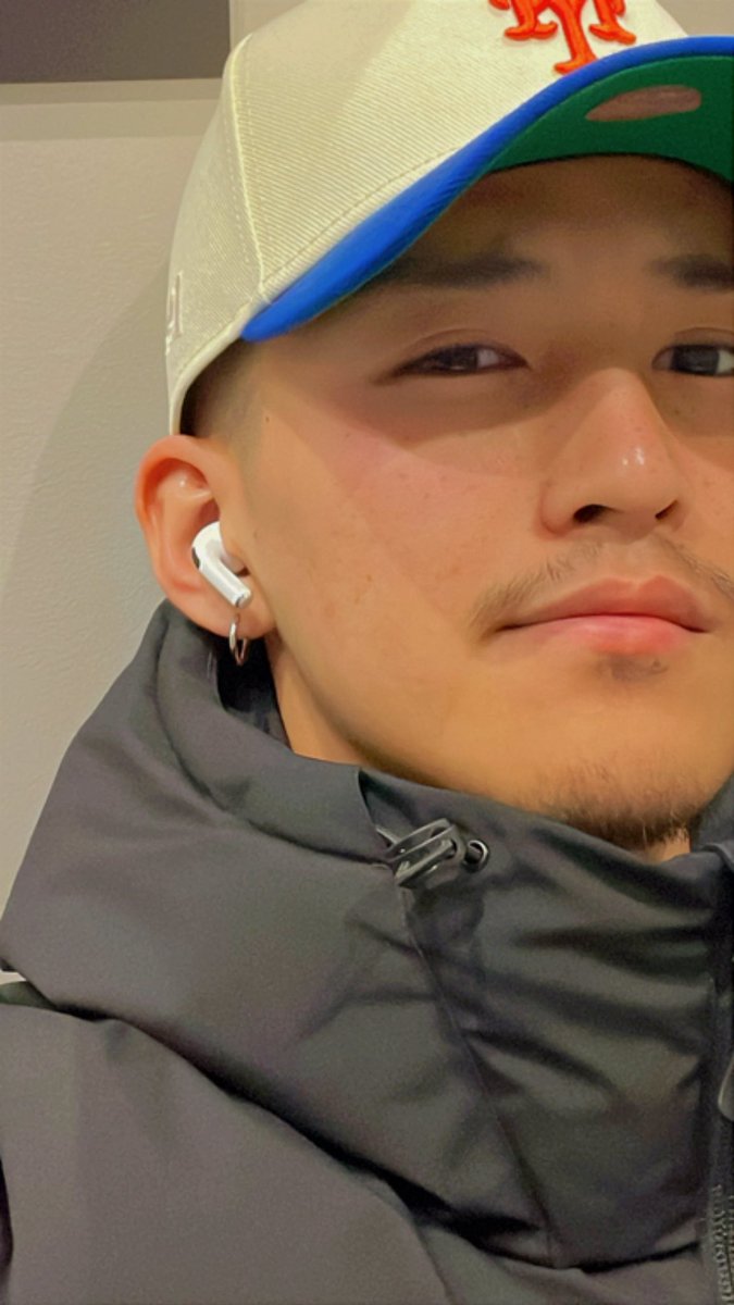 ぜおん tweet media