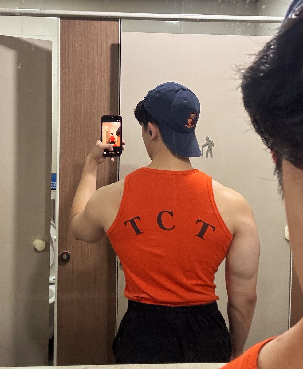 AsianMusclePig tweet media