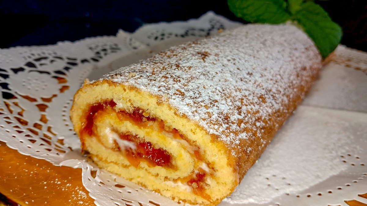 CocineraSenora's tweet photo. Brazo de gitano con queso y mermelada de tomate (https://t.co/IvUkTfa2m8)😋🙌🥰 https://t.co/1tgvTSsLrw