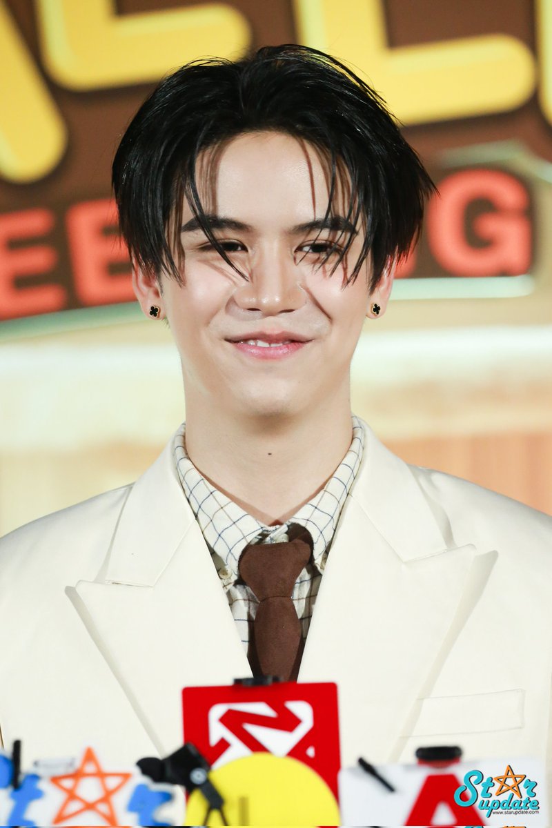 Starupdate.com tweet media