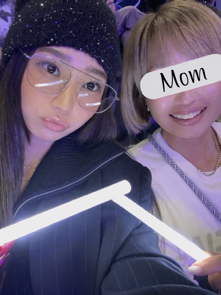 _sk9991_'s tweet photo. STARGLOW DEBUT SHOWCASE
⭐️𝓦𝓲𝓼𝓱 𝓾𝓹𝓸𝓷 𝓪 𝓼𝓽𝓪𝓻⭐️

#starglow #スターグロウ #bmsg #thelastpiace #おすすめ https://t.co/oCsR8fvowh