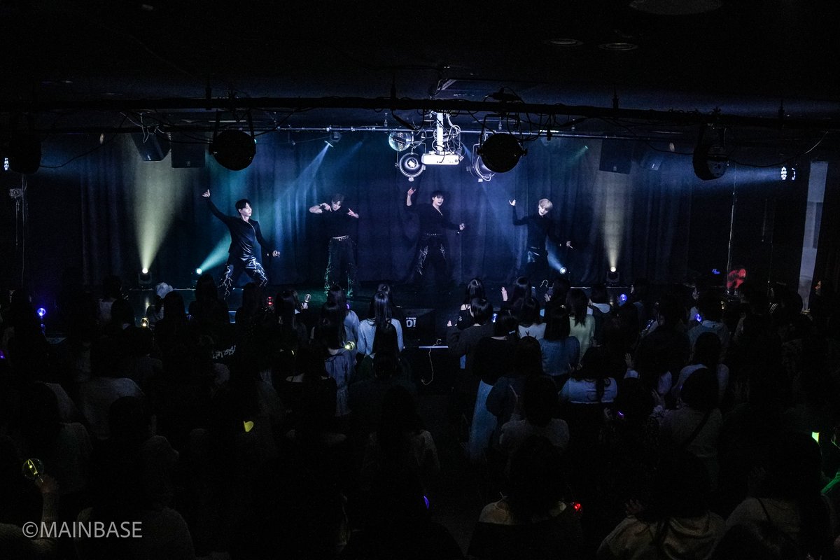 asian_hana's tweet image. D-ONE JAPAN LIVE -PHASE : SPRING- 開幕！ 
強い絆で魅せた、激アツ感動の初日ショーケース✨

asian-hana2023.com/diary/222066

@DONE_OFFICIALJP
#DONE #D_ONE #ディーワン