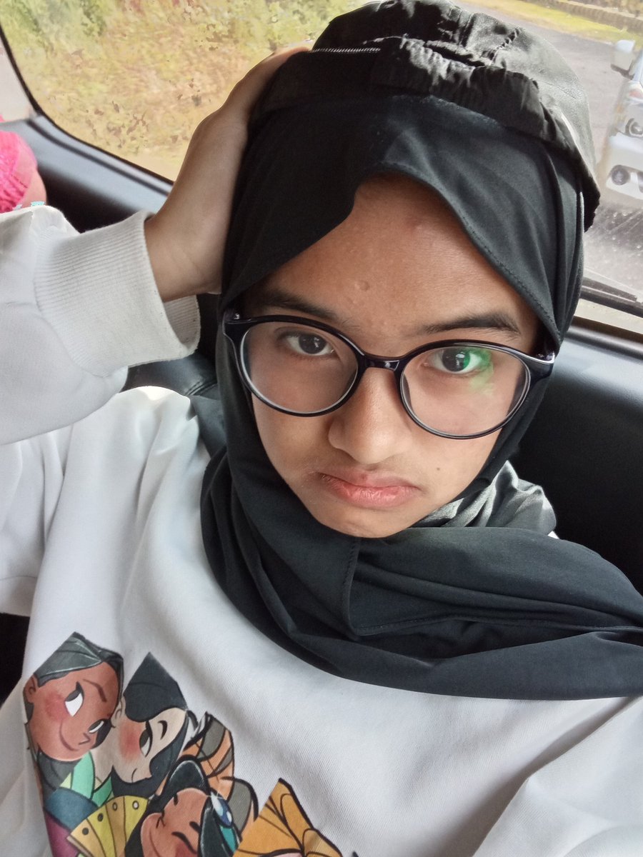 Can't We Just Leave The Monster Alive? tweet media