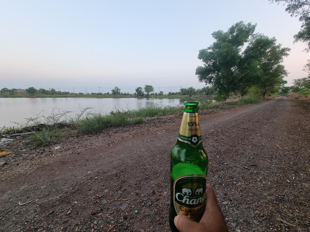 ด้านมืด คนใช้เเรงงาน tweet media