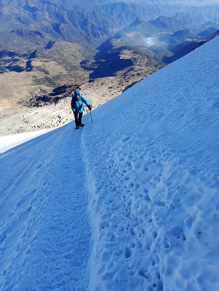 Laura González del C tweet media