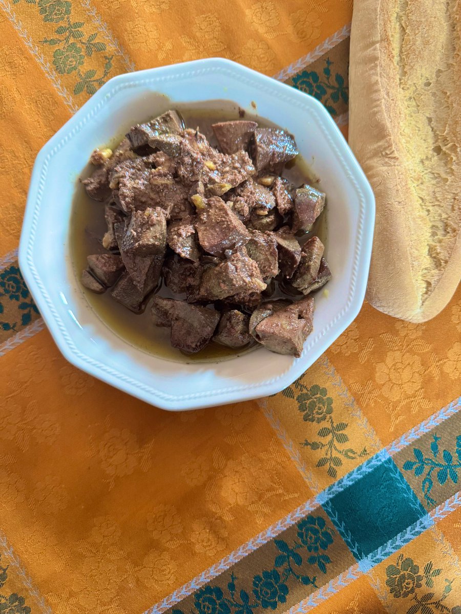 ANTICUADO tweet media