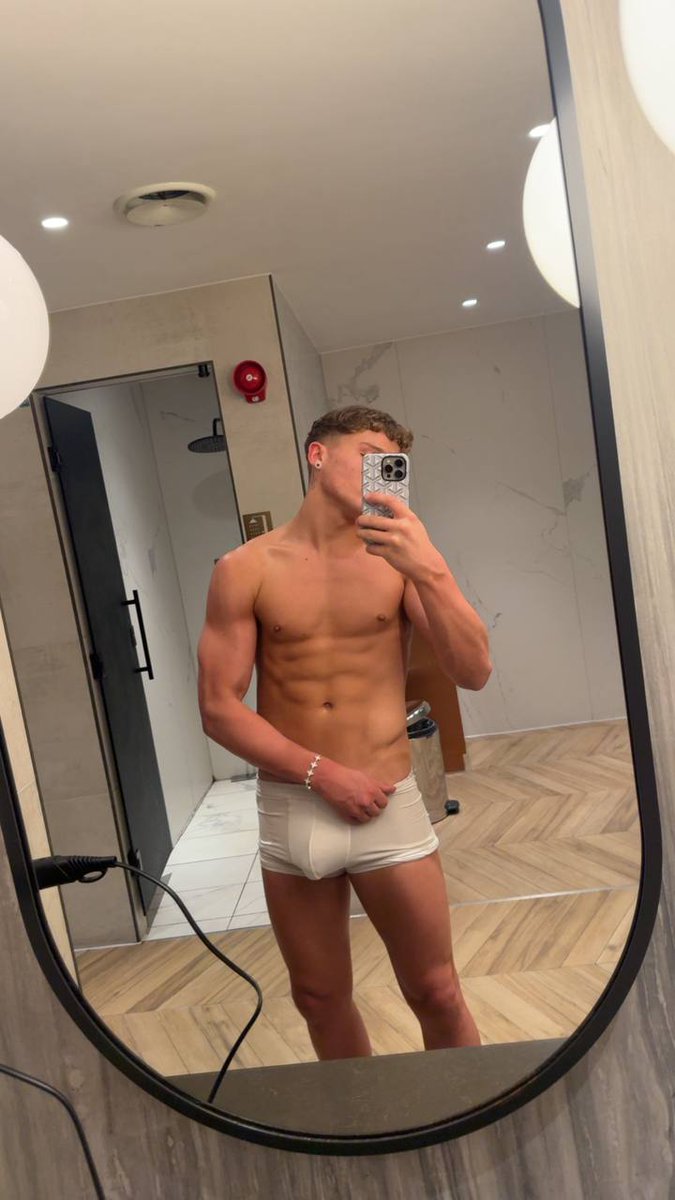 Alfieparadise tweet media