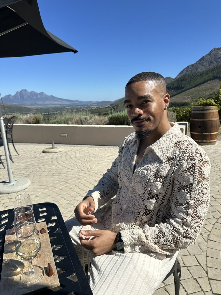 tradey cunt tweet media