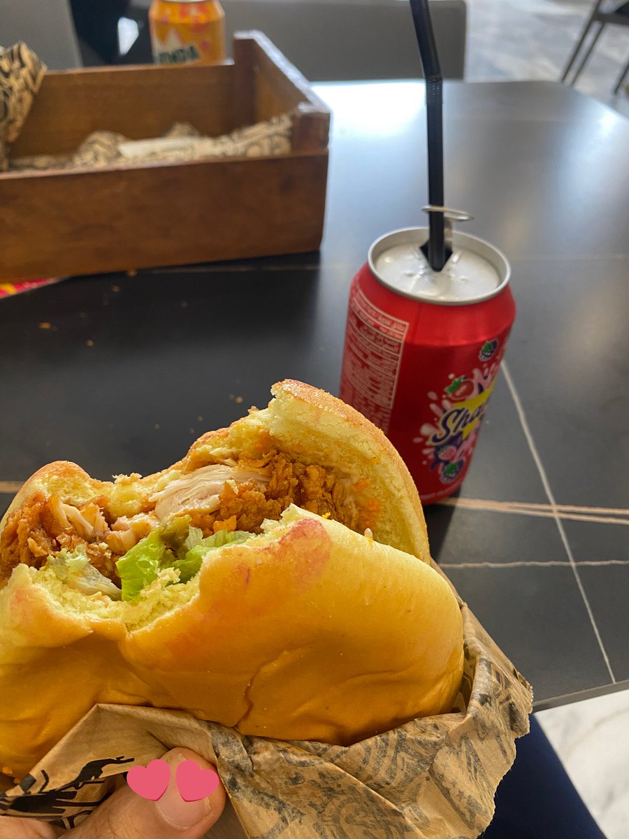 bibi 𖧧 tweet media