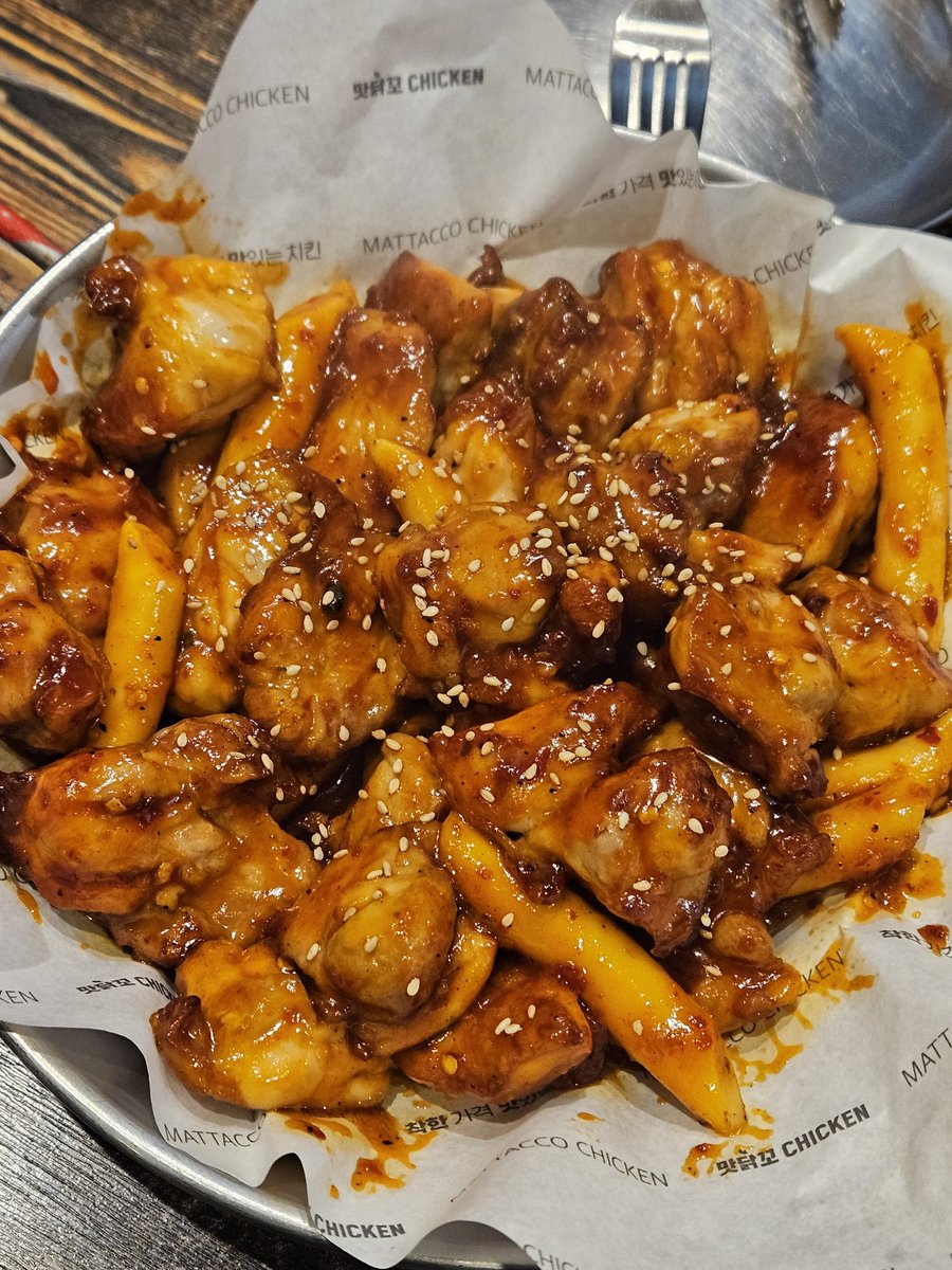 비니밥 tweet media