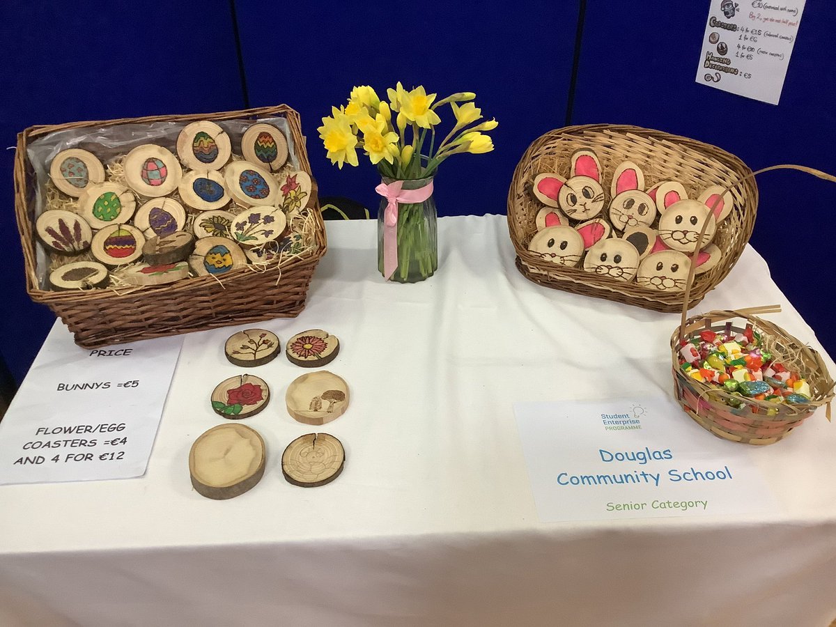 Douglas Community School tweet media