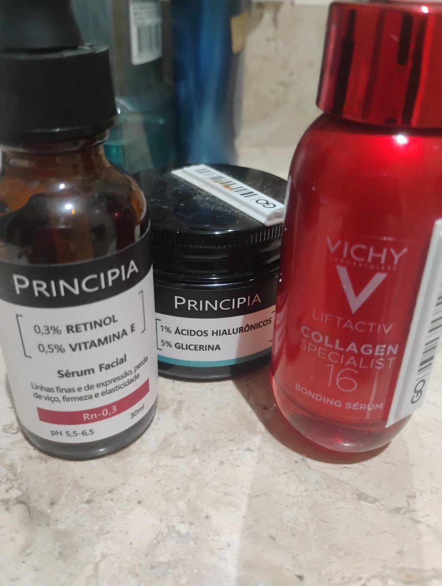 Tenho 46 anos. 26 de CLT 6x1 
conquistei meu primeiro kit de skincare 
sem “pais ricos”. 
sem herança. 
eu não tive sorte.
eu estabeleci uma meta e a alcancei.
disciplina, consistência e prioridades.
