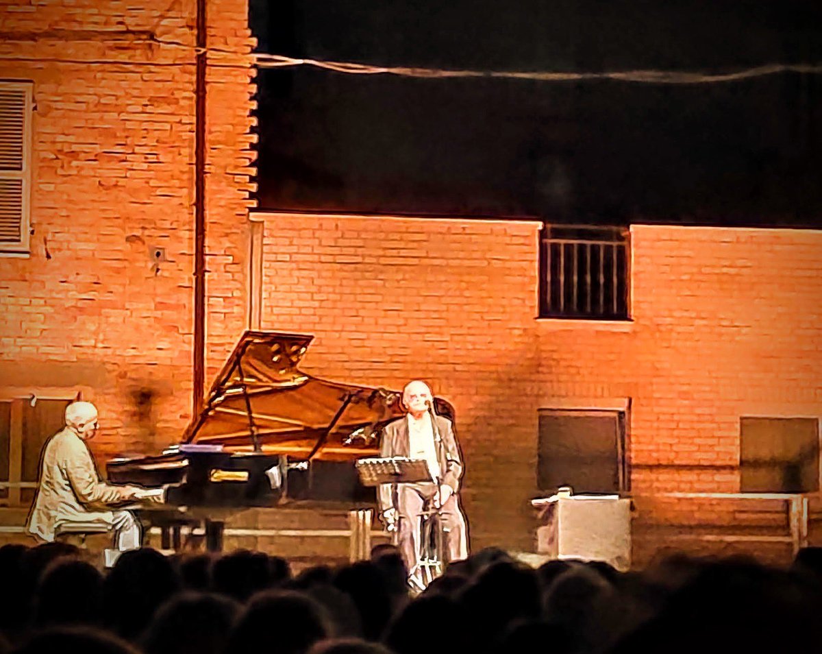 Camillo Orlando ☮️ tweet media