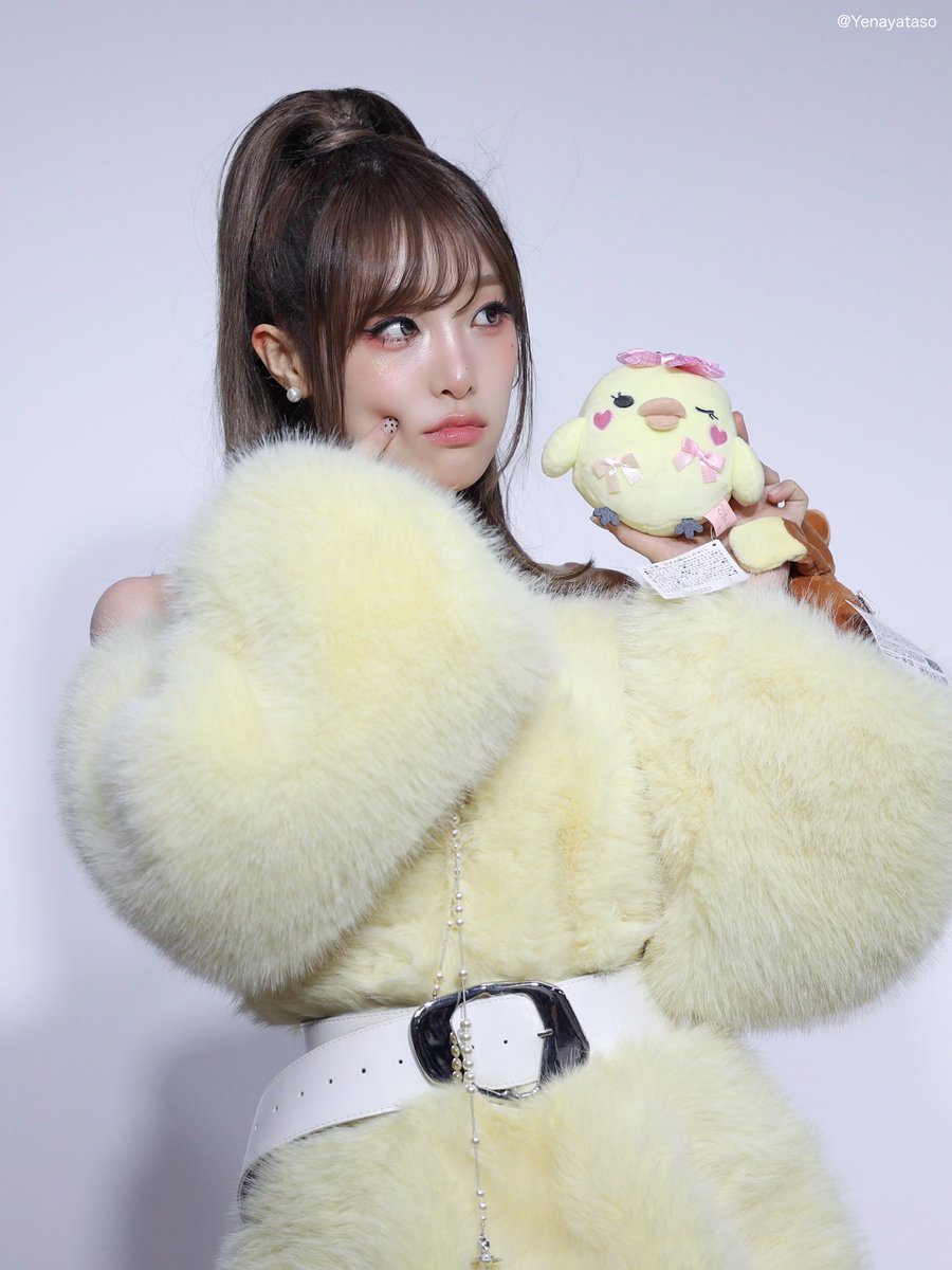 あやたそ tweet media