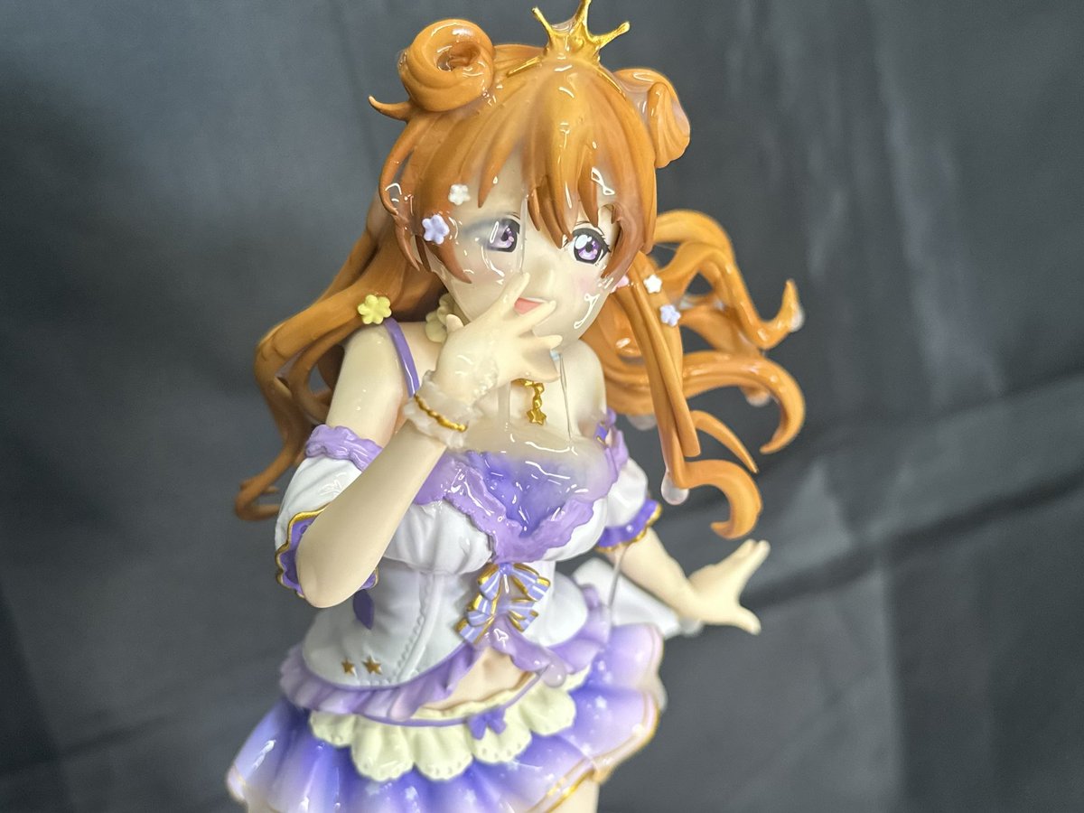 sigeo4753's tweet photo. お待たせしてすみません。
こちら前のオフ会でのことで私含め6人で9発(？？)浴びた彼方ちゃんです。
ドロドロ具合がオフの醍醐味ですね〜
特に髪の毛がすごいことになってました！

動画の方は他の方から出ると思うのでそちらしばらくお待ちください、、
 #フィギュアぶっかけ https://t.co/rNJvRW2vPK