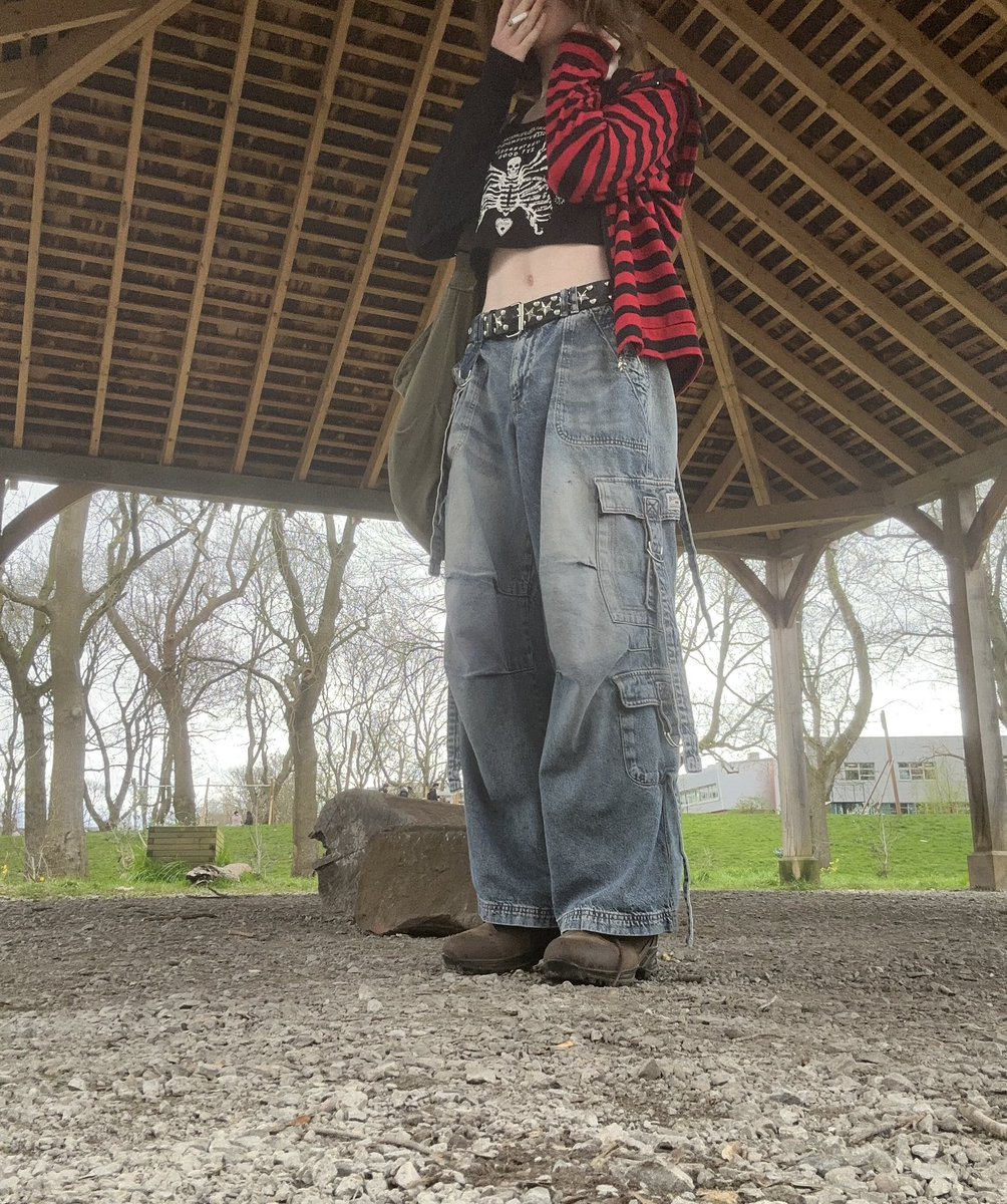 Annie (bumbling idiot) tweet media