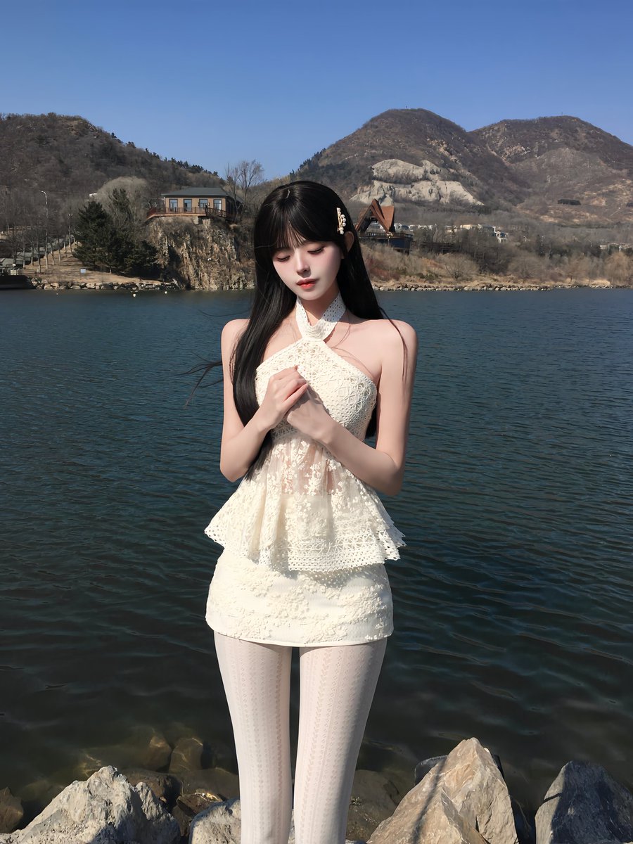 AlisaAnna2's tweet photo. 清凉而瘙痒
#骚货 #高跟鞋 #反差婊 #丝袜 https://t.co/svhQhDu9BP