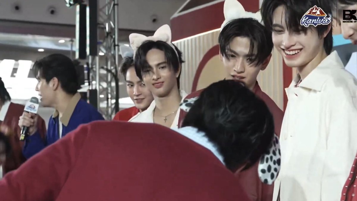 디아 𓇼 tweet media