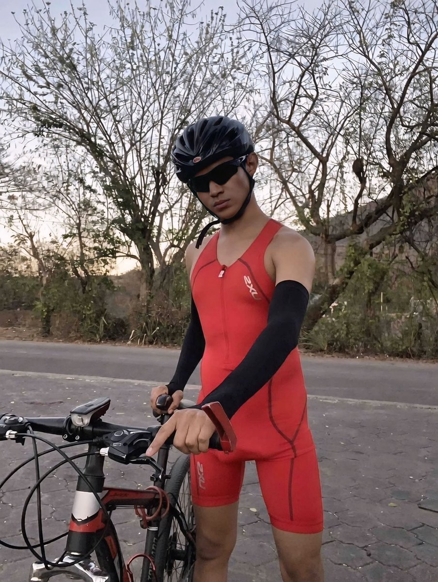 ᴶᴬᴴᴬᶻᴵᴱᴸ tweet media