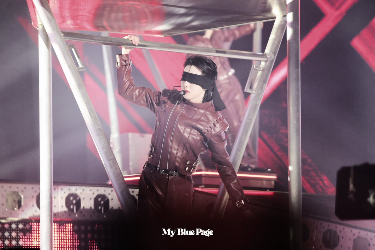 ᴍy ʙʟᴜᴇ ᴩᴀɢᴇ tweet media