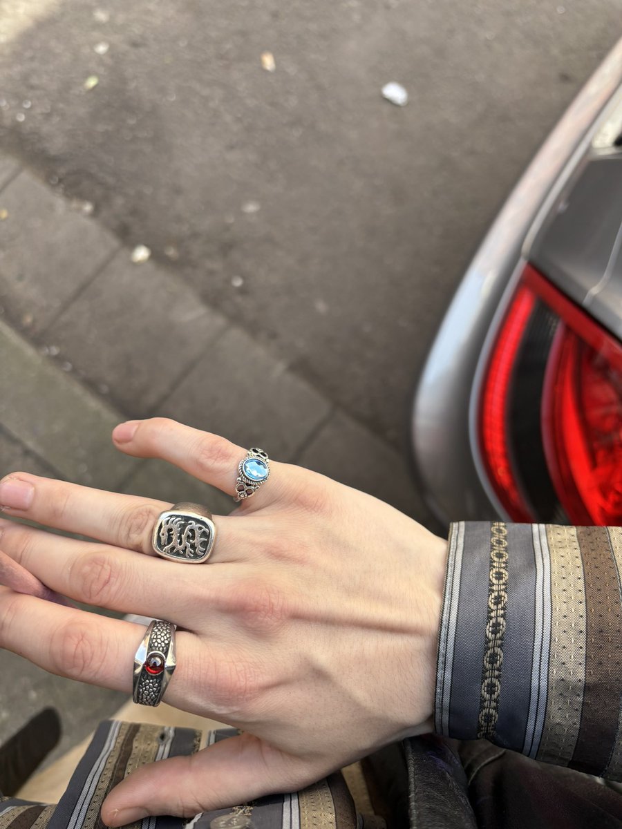 frechdachs falco tweet media