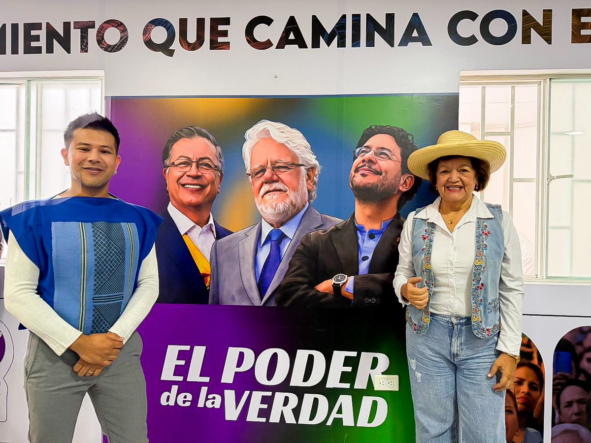 Profe Leyla tweet media