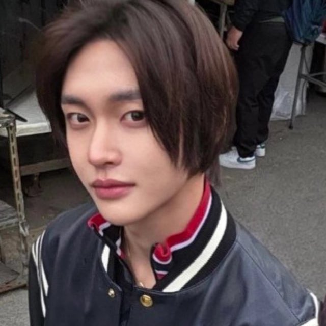 เจนนิเฟ่อ tweet media