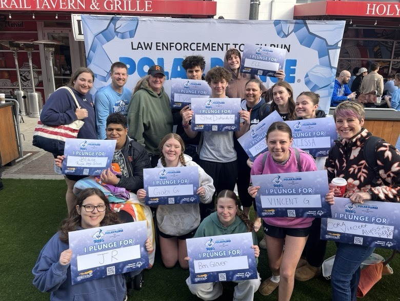 ryleraiders's tweet image. 💙❄️ Ryle Unified made a splash at the Polar Plunge!

Thanks to our amazing community, we raised $5,576 to support Ryle Unified. We couldn’t have done it without our brave plungers and generous donors!
 #FreezinForAReason