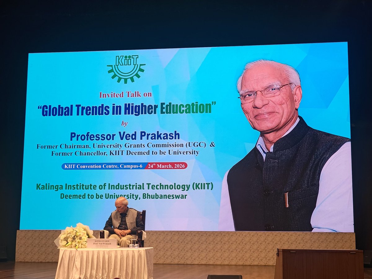 DhirendraSahooo's tweet photo. Invited talk on "Global Trends in Higher Education" by Prof. Ved Prakash, Former Chairperson, UGC and Former Chancellor @KIITUniversity https://t.co/IfQTBszJMI