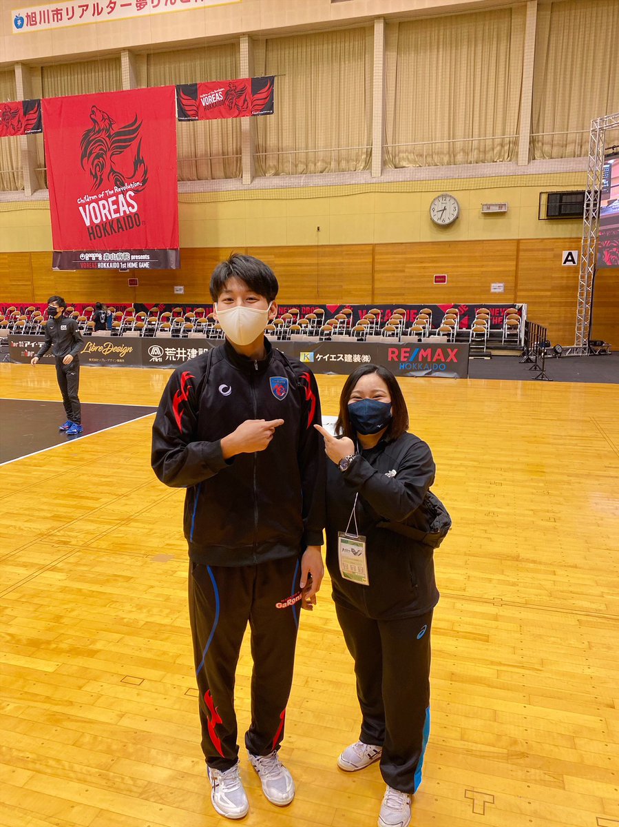 油井さん、某先輩とのご縁で関わり、
油井さんも目指したSV、今も見守ってくれていますかね...いただいたきっかけ。感謝しきれません。
違う形でもバレーボールには何かしら貢献できたらと。

懐かしい..
今となっては元通りかのように駿とバレーが出来てることも凄いな🫠
陰ながら応援してます