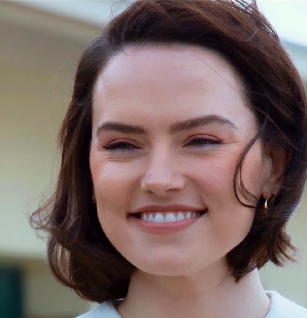 Daisy world ✨ tweet media