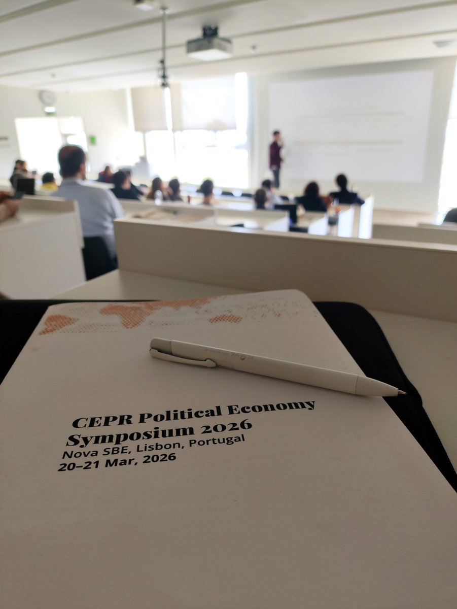 Héctor Paredes Castro tweet media