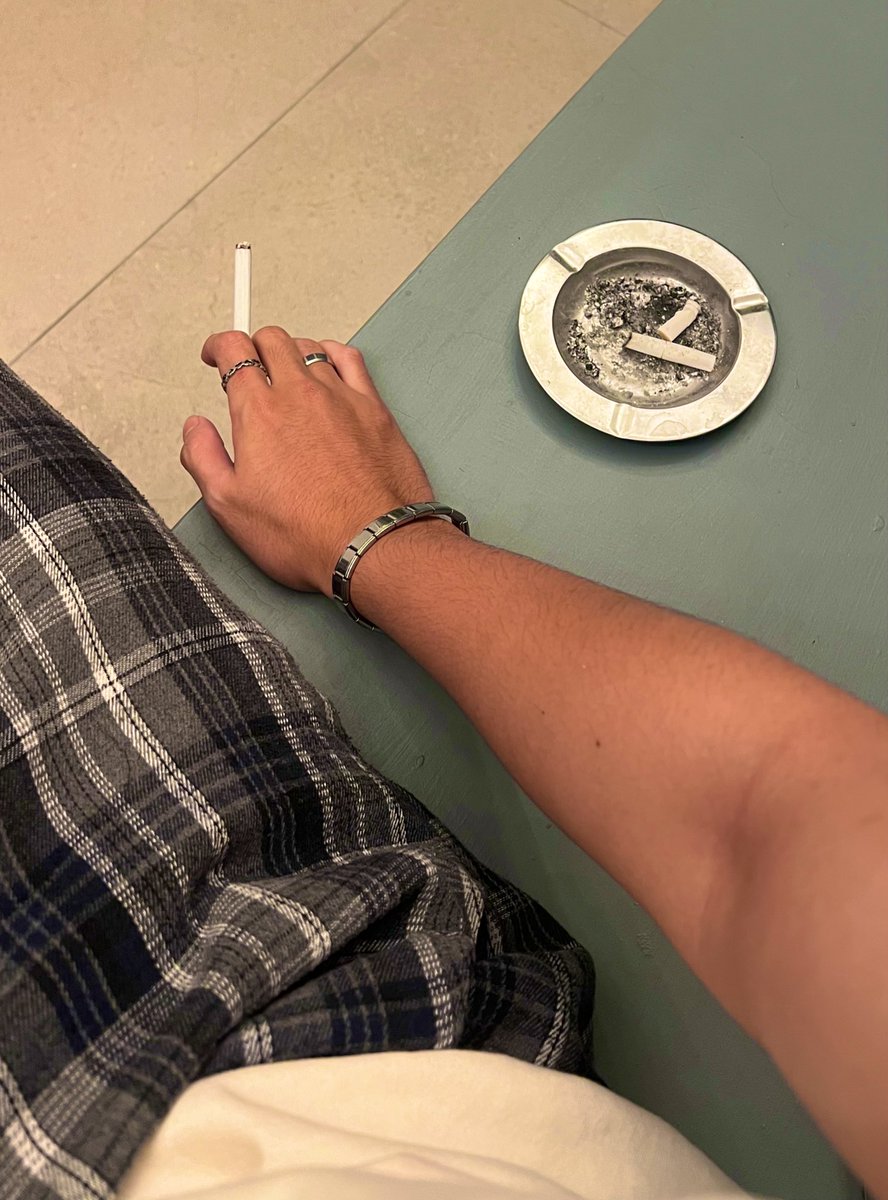 jossthnk tweet media