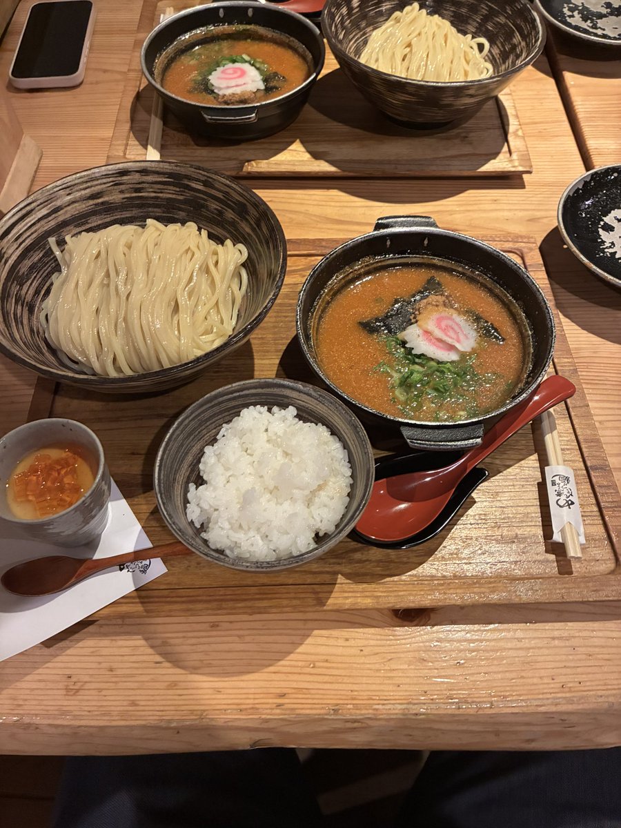 👑スロキング👑 tweet media