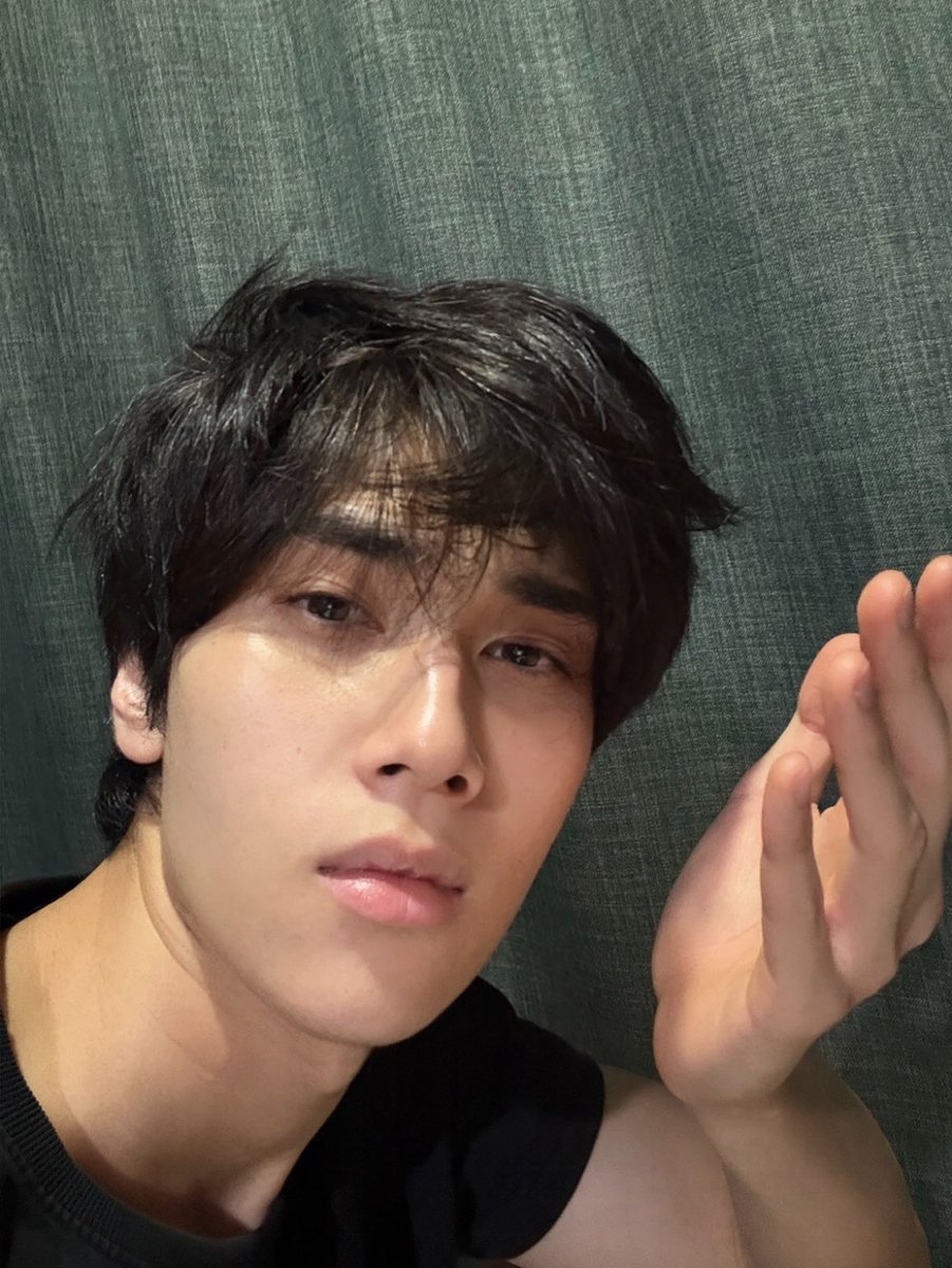 𝐍𝐚𝐭𝐚𝐜𝐡𝐚𝐢. tweet media