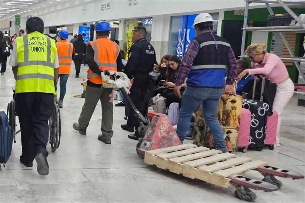 Claroscuro Noticias tweet media