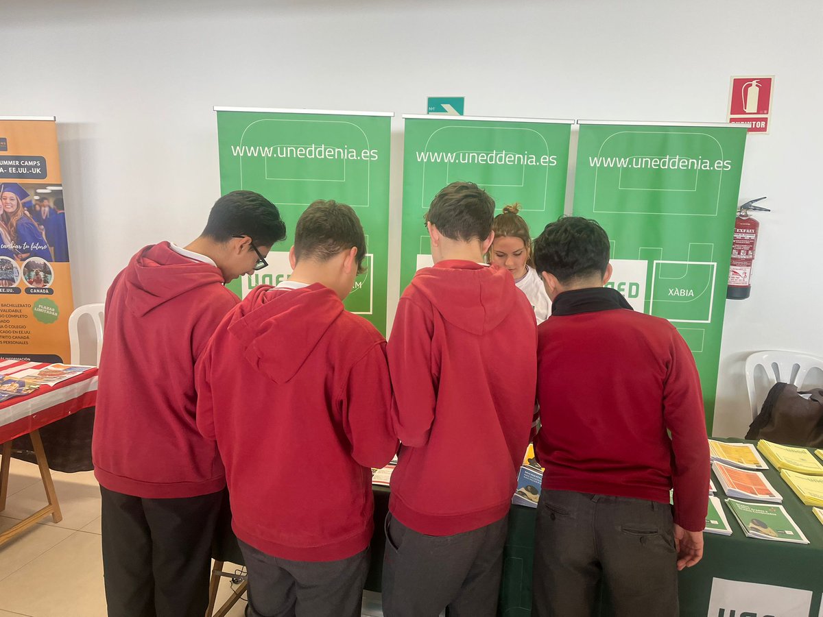 UNED DÉNIA tweet media