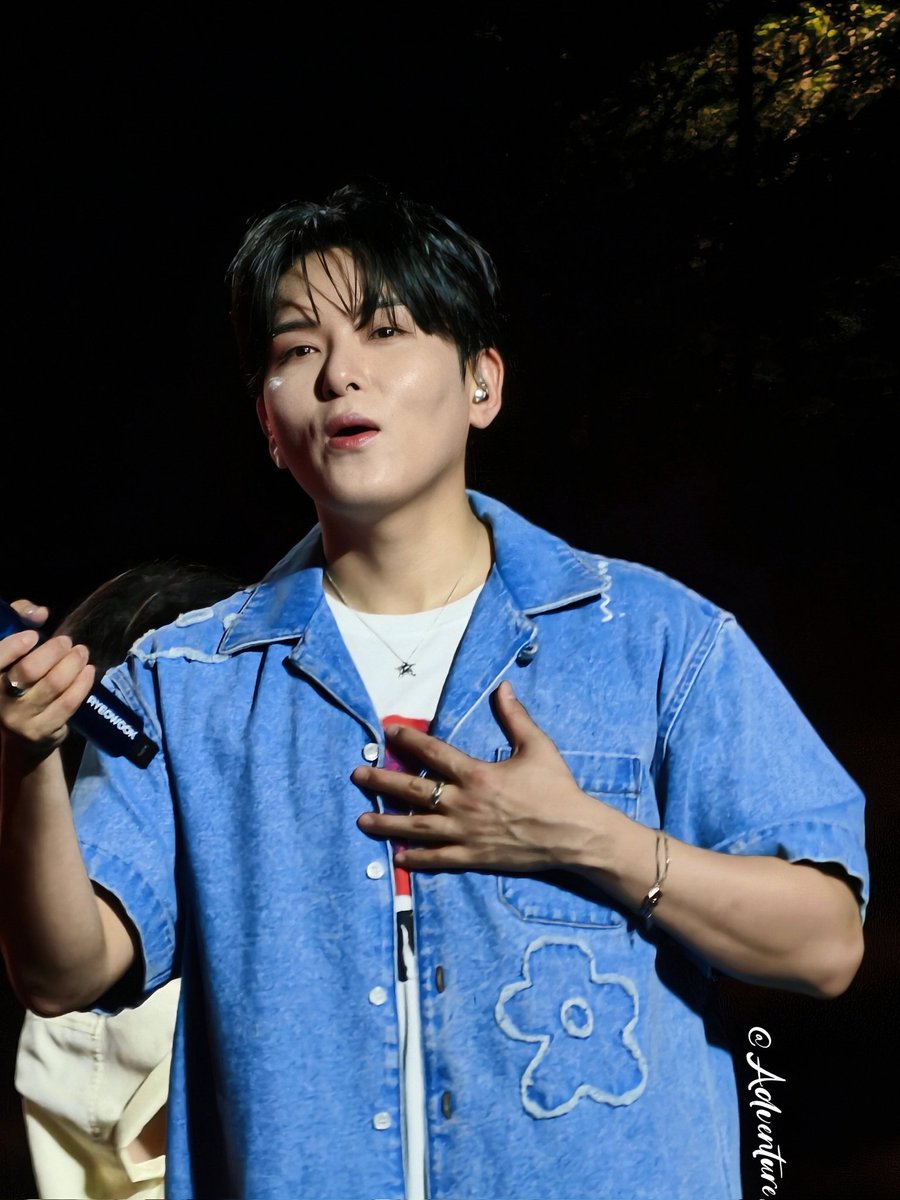 Adventure tweet media