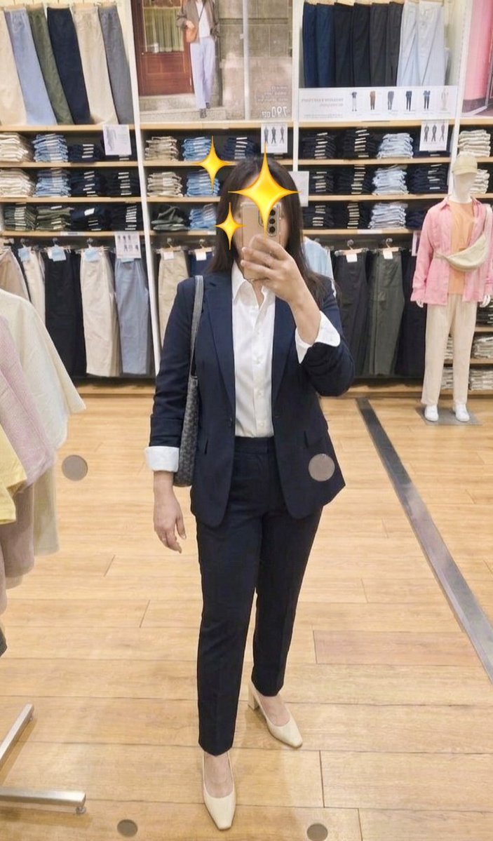 Be Happy tweet media