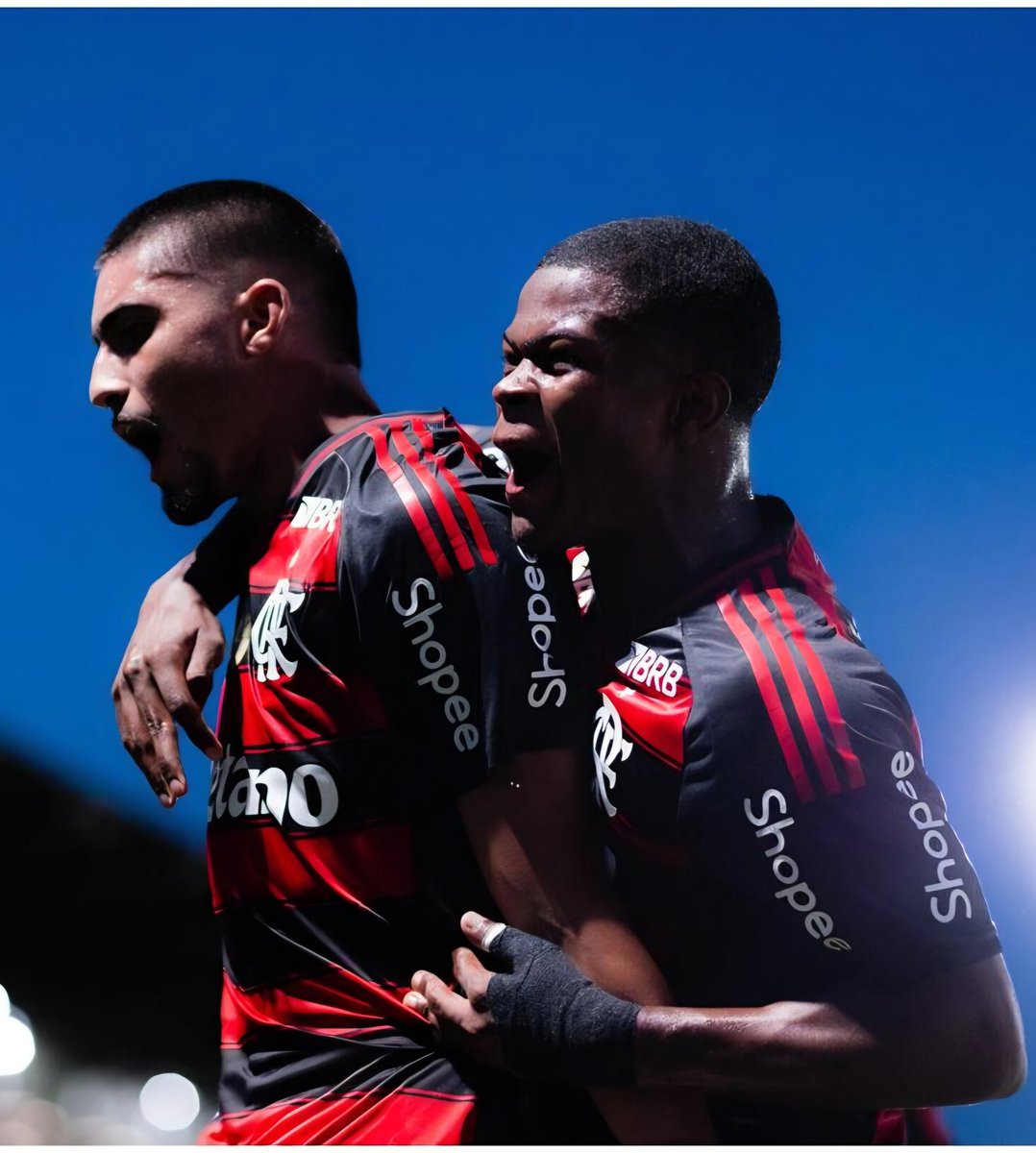 RaFla Mello tweet media