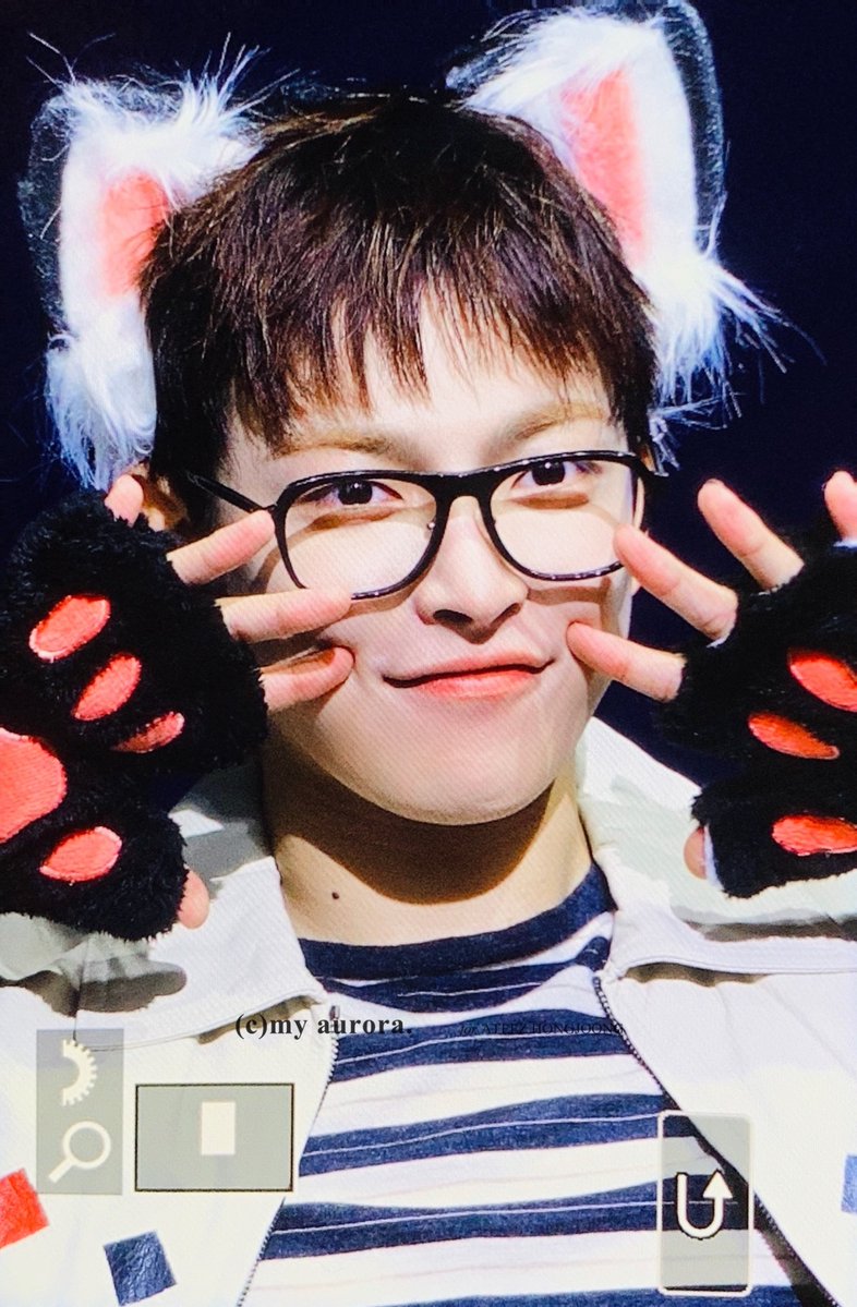 𝗺𝘆 𝗮𝘂𝗿𝗼𝗿𝗮. tweet media