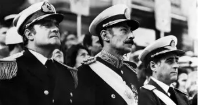 PyA_Radical's tweet photo. 👉 a 50 años del #24M estamos exigiendo #MemoriaVerdadyJusticia, recordamos las victimas de la dictadura cívico militar que @javiermilei, @VickyVillarruel y @madorni niegan #SomosElJuicioaLasJuntas #NuncaMás
#AdorniRenunciá #MemoriaVerdadyJusticia
#Son30Mil #Dictadura #Conadep https://t.co/THUpqTXuSz