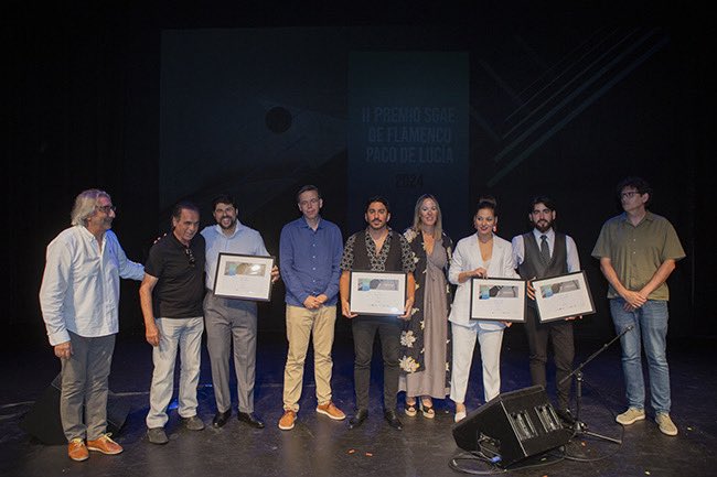 Revista La Flamenca tweet media