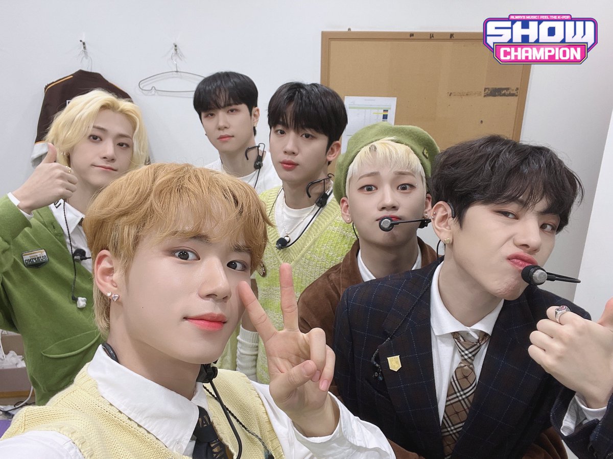 선샤인 ☀️ tweet media